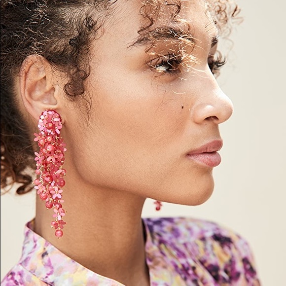 🦚 New Oscar de la Renta Beaded Cascade Drop clip-one earrings - Picture 2 of 14